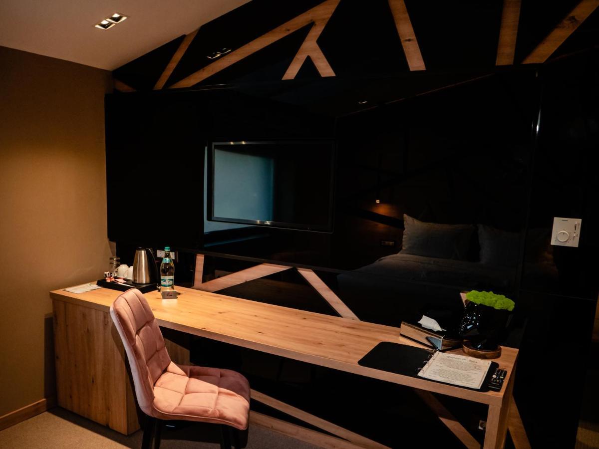 Hotel Goya Boutique Târgu Jiu Eksteriør billede