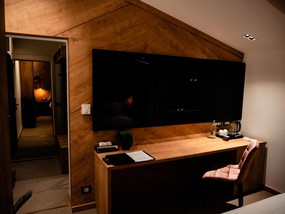 Hotel Goya Boutique Târgu Jiu Eksteriør billede
