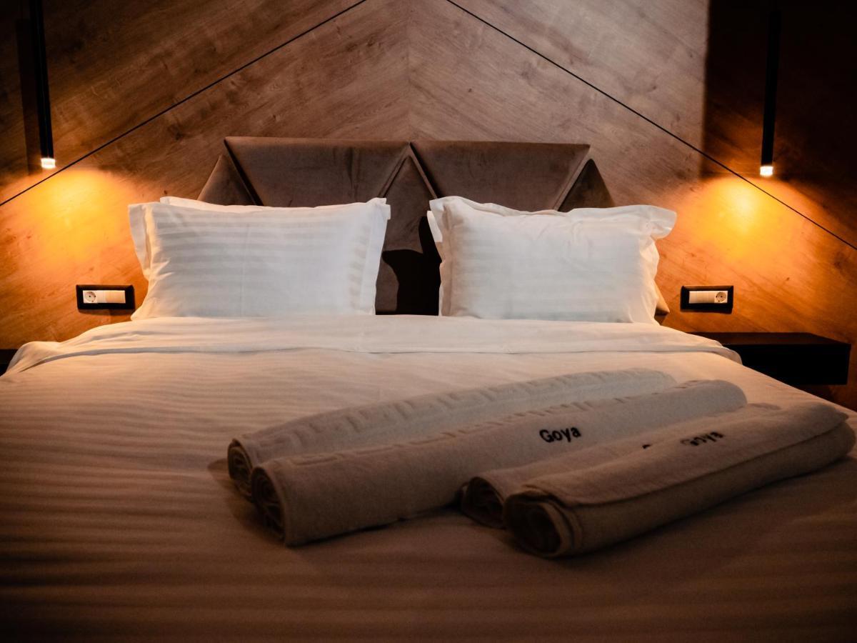 Hotel Goya Boutique Târgu Jiu Eksteriør billede