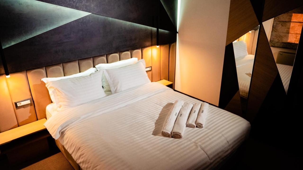 Hotel Goya Boutique Târgu Jiu Eksteriør billede