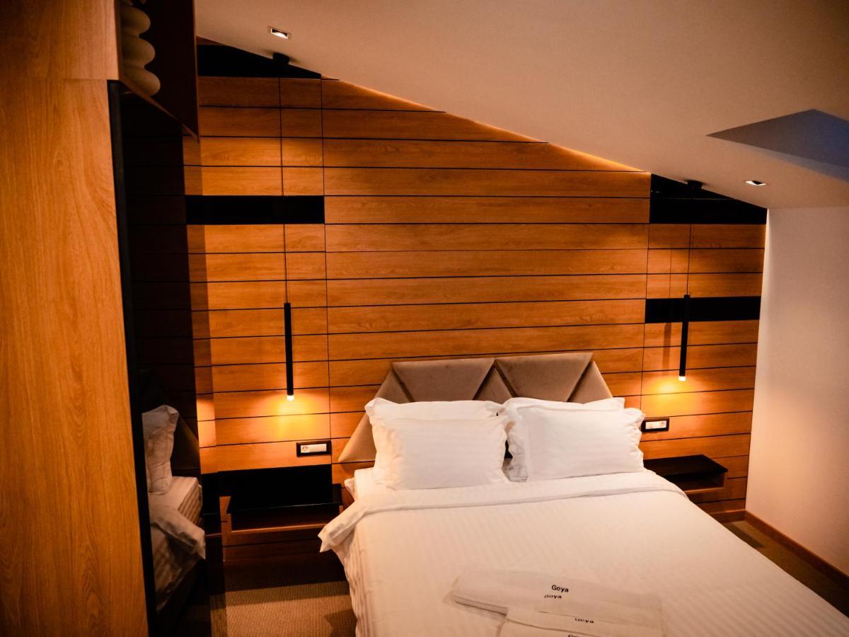 Hotel Goya Boutique Târgu Jiu Eksteriør billede