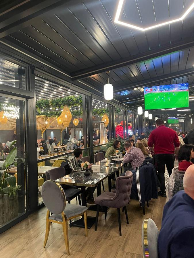 Hotel Goya Boutique Târgu Jiu Eksteriør billede
